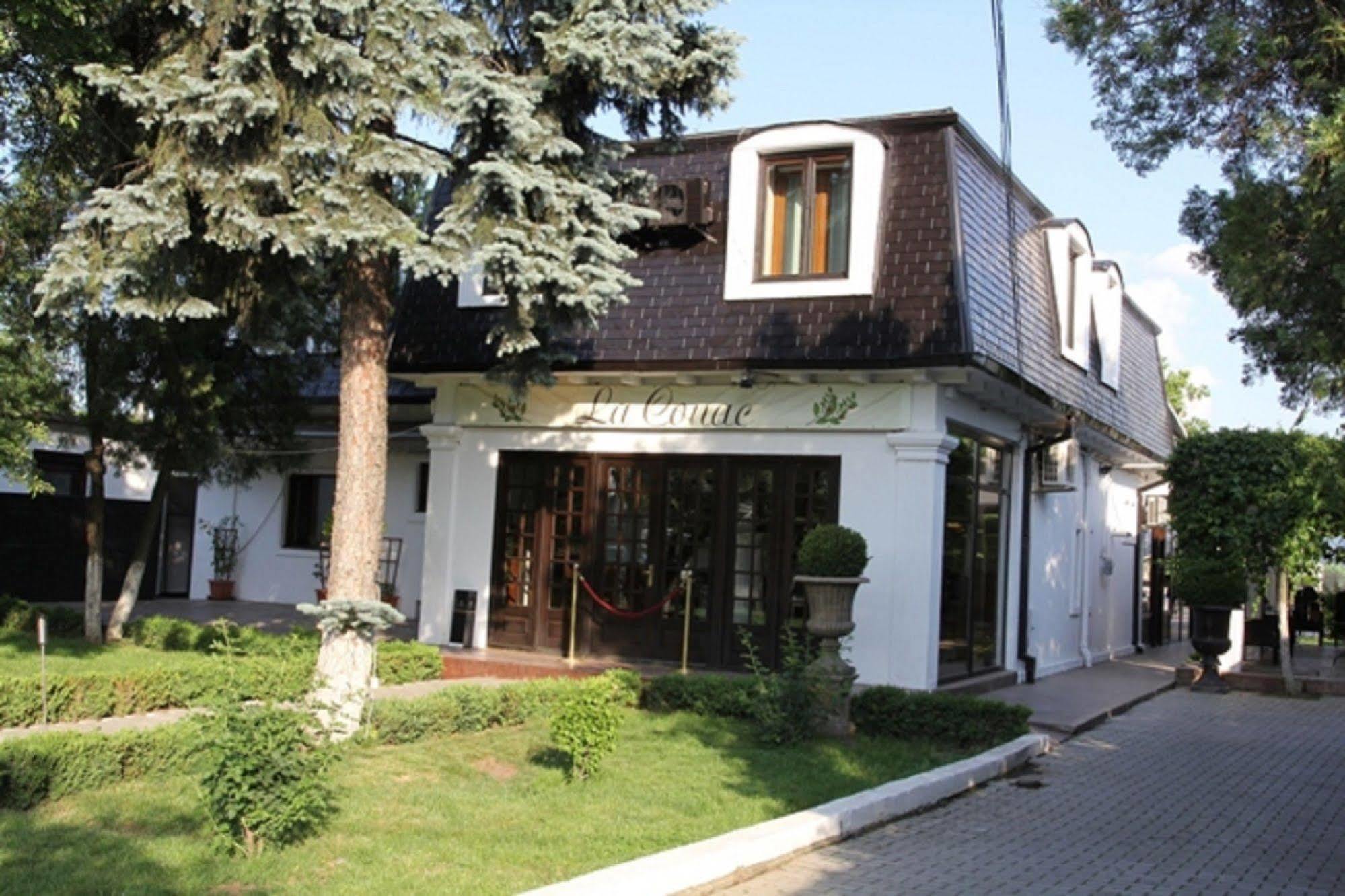 La Conac By Residence Hotels Bukarest Exterior foto